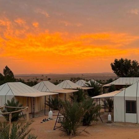 Hotel Toop Luxury Camp Merzouga Exterior foto